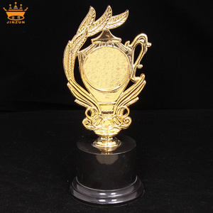 Custom cheap small clear plastic trophies poker trophy