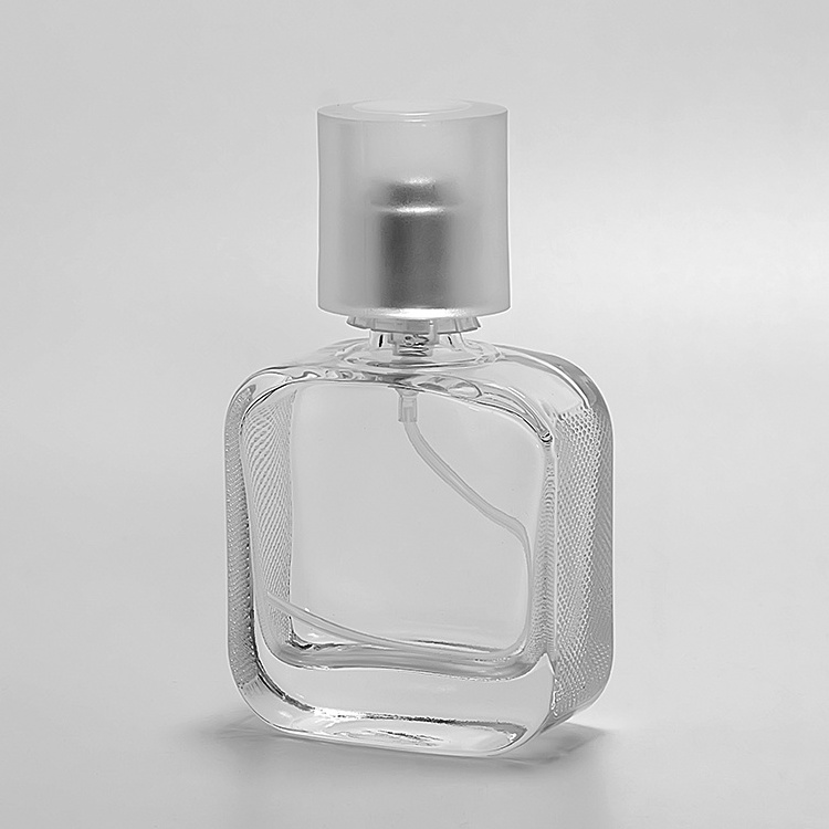 Factory wholesale wide 30ml mist luxury clear glass perfume bottle