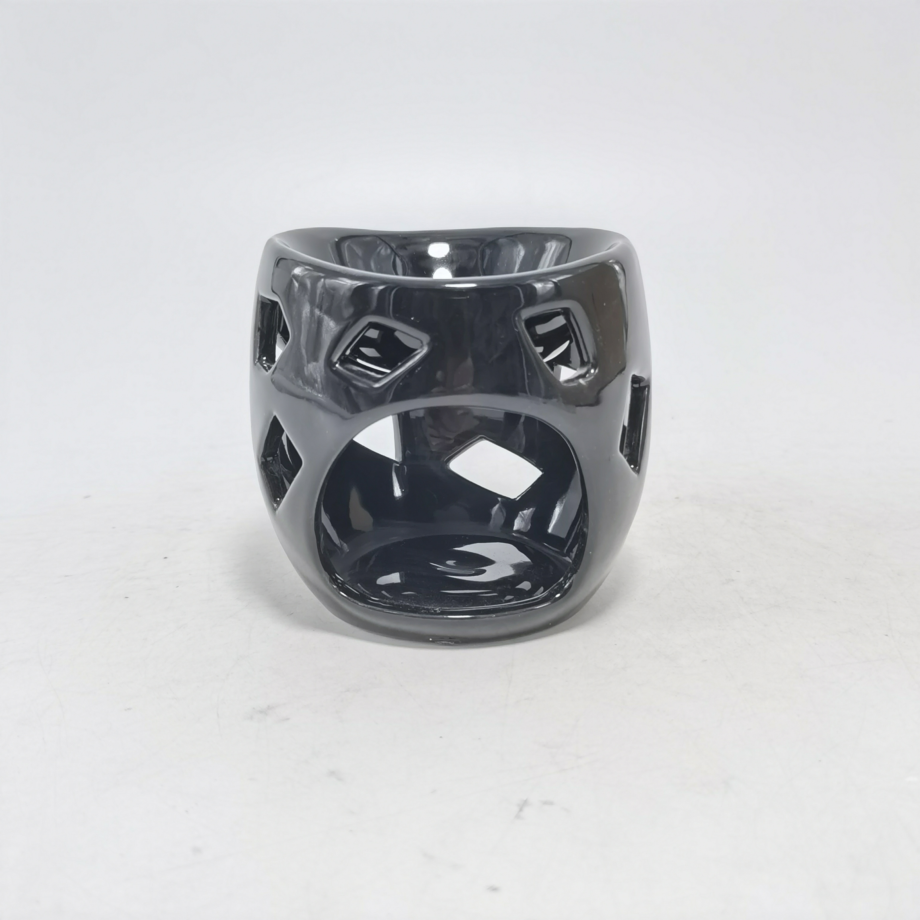 custom home use New type Ceramic aromatherapy stove Bright glaze Wax oil burner Black white Fragrance diffuser