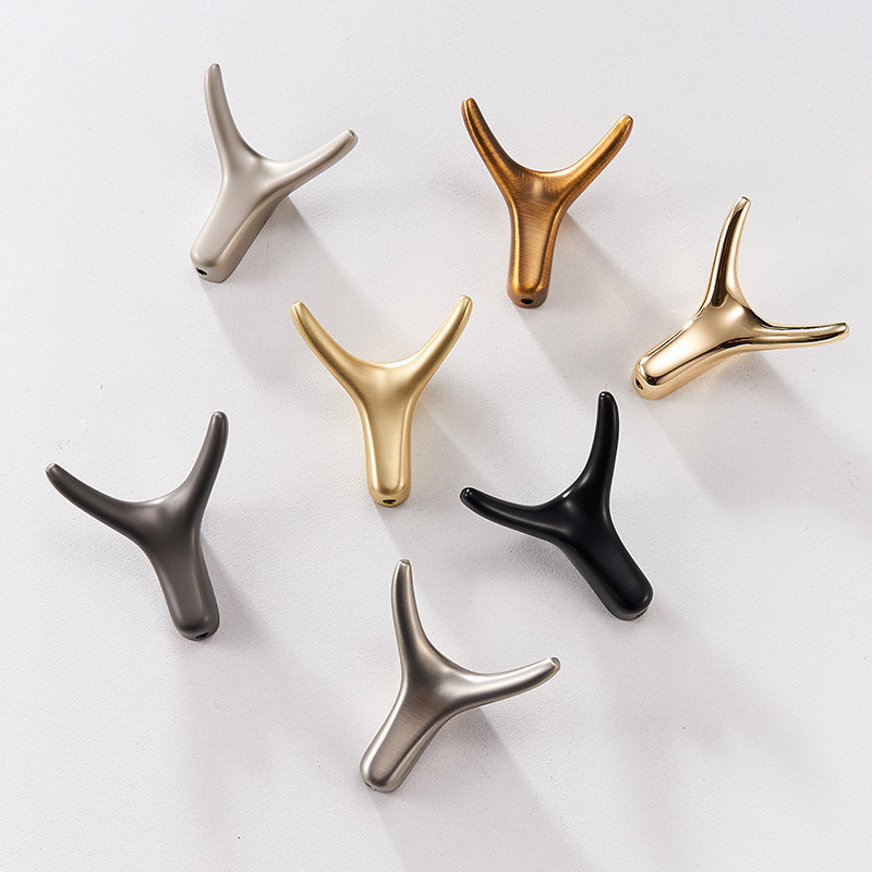 Modern Zinc Alloy OX Horn Shape Cloth Hook Home Wall Black Gold Bathroom Kitchen Hooks