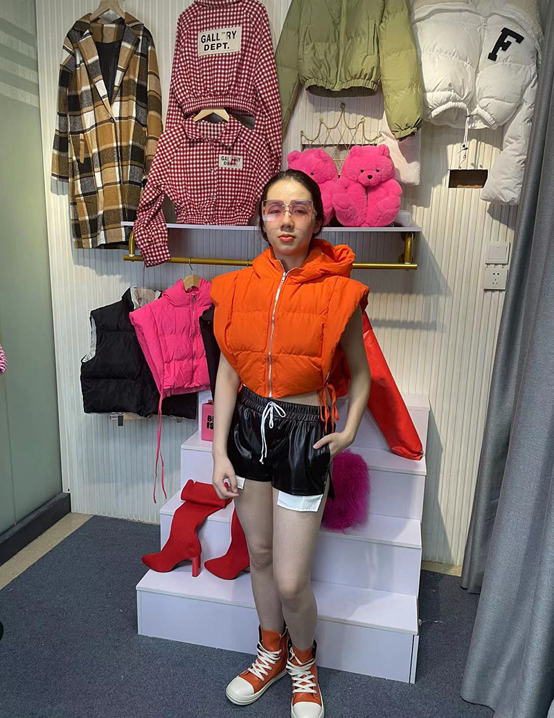 Fashion Side Hollow Out Straps Crop top Jacket Solid Color Sleeveless Zip Up Hoodie Thick Women 2022 Bubble Vest