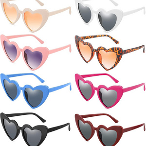 Customized Logo wholesale cheap pc sweet love&roses hearts pink sunglasses fashion women love heart glasses shaped sunglasses