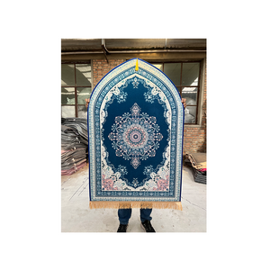 2021 New Design Classical Anti Slip Prayer Rug Prayer Mat Muslim Folding Portable Prayer Mat