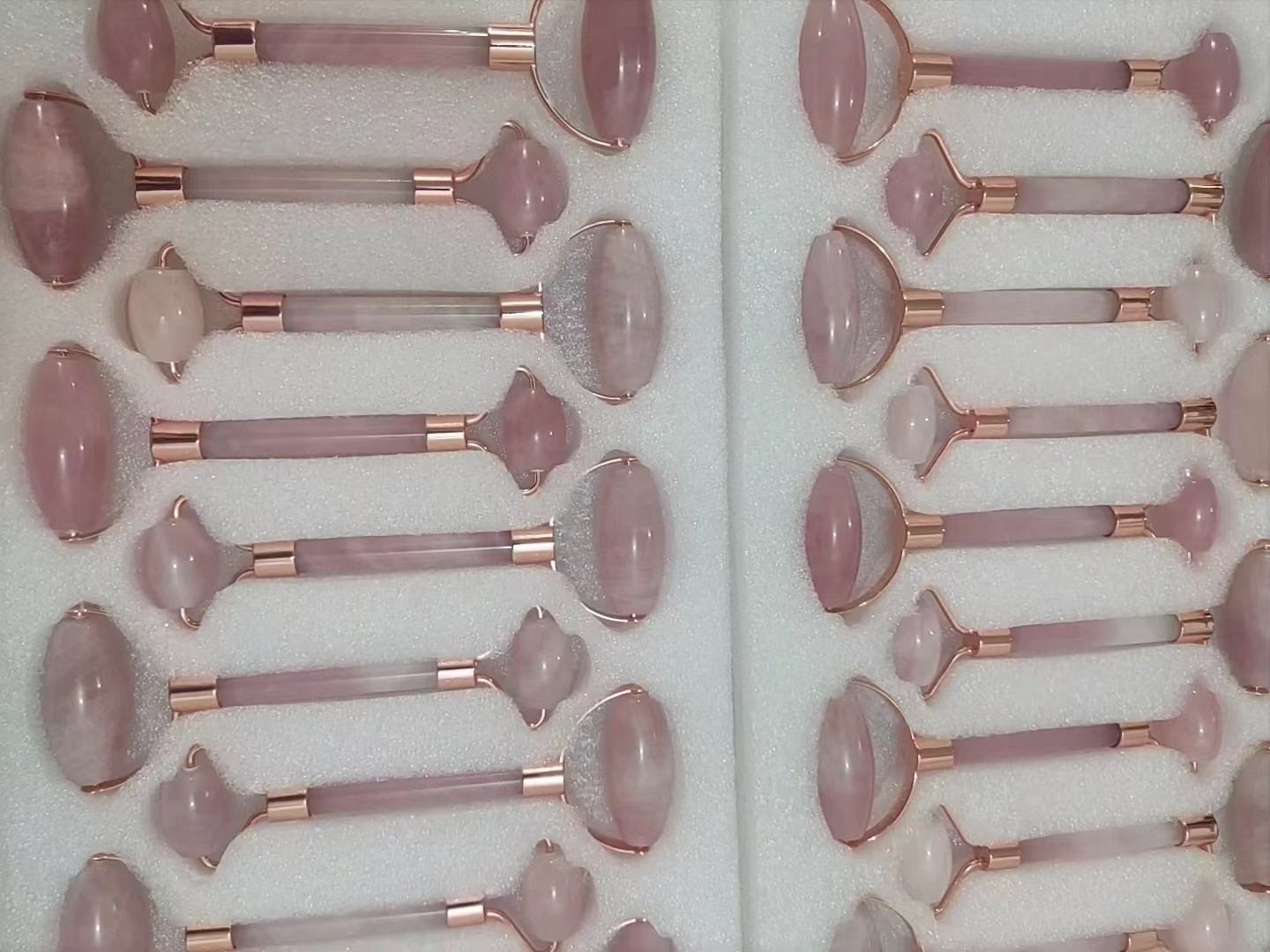 Best Seller Rose Quartz Pink Crystal Stone Gua Sha Jade Roller Rose Jade Roller And Gua Sha Massager Jade Guasha Set