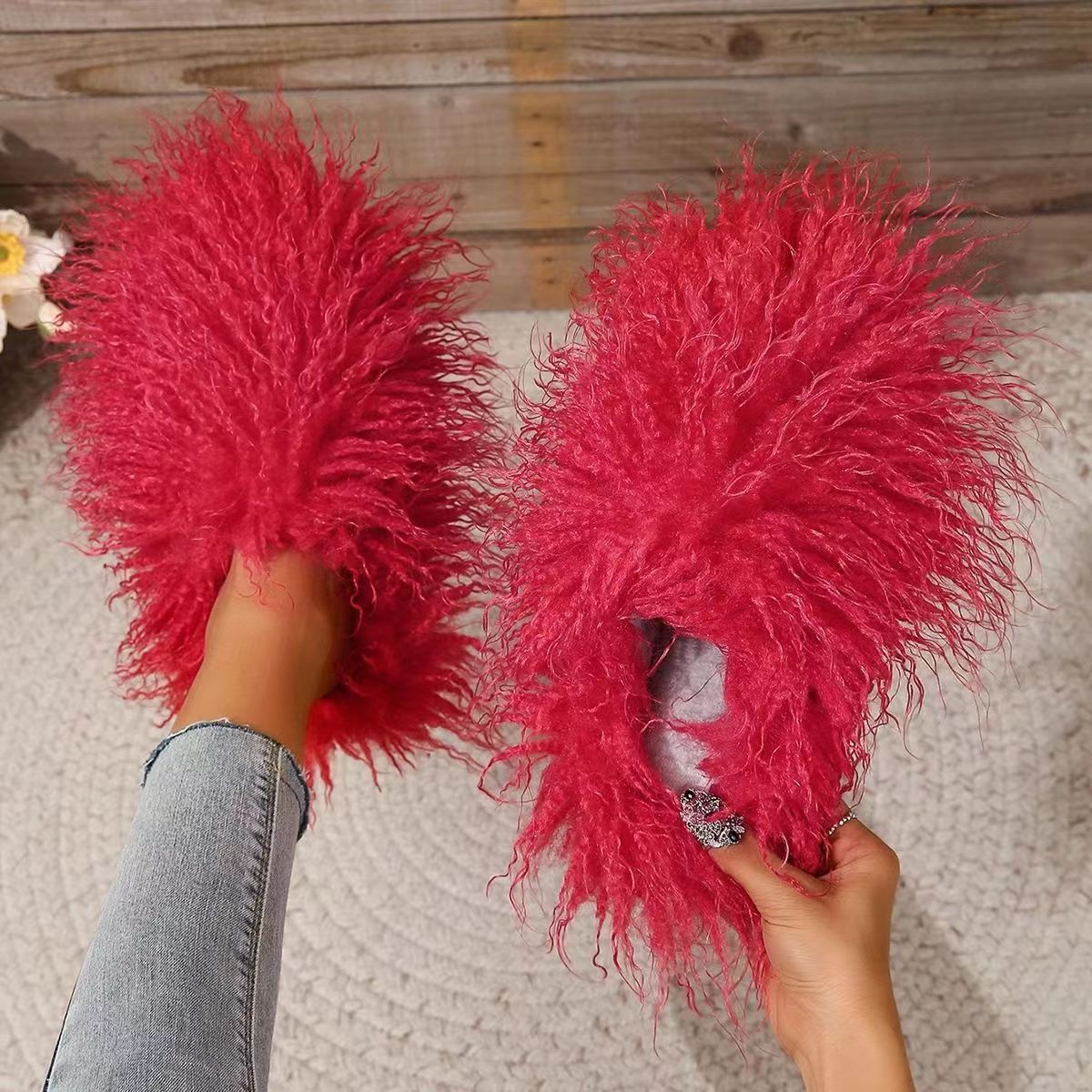 New style ladies fur slides winter home slippers factory fast shipping mongolian wool slippers