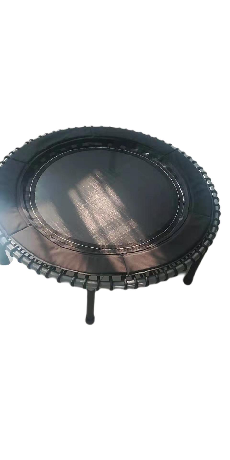 Round Trampoline with Tent/Roof