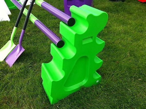 Hot Sale Plastic Horse Jump Blocks Equestrian Jumping Block Suit For Standard Poles