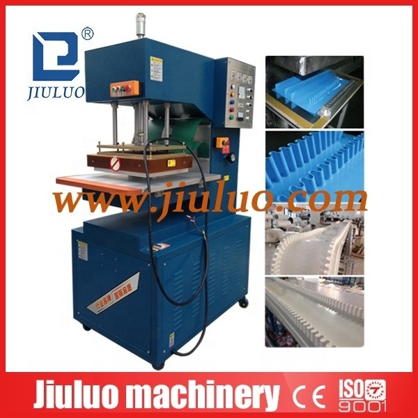 High frequency conveyor belt welding machine for PVC / PU cleat sidewall belts