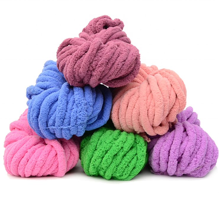 China manufacturer wholesale giant super chunky chenille yarn for hand knitting blanket also named crochet yarn