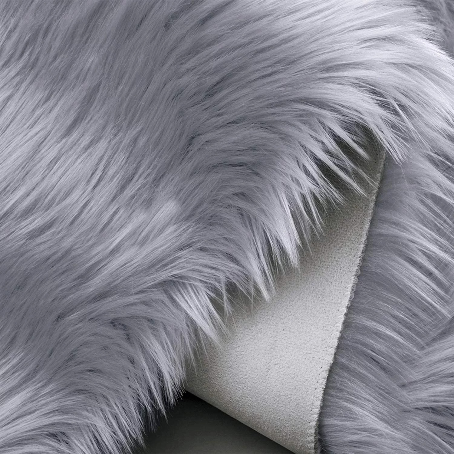 Ultra-Soft Faux Fox Fur Rug White Brown Fluffy Area Carpet for Home for Bedroom Living Room Sofa and Chair Cover