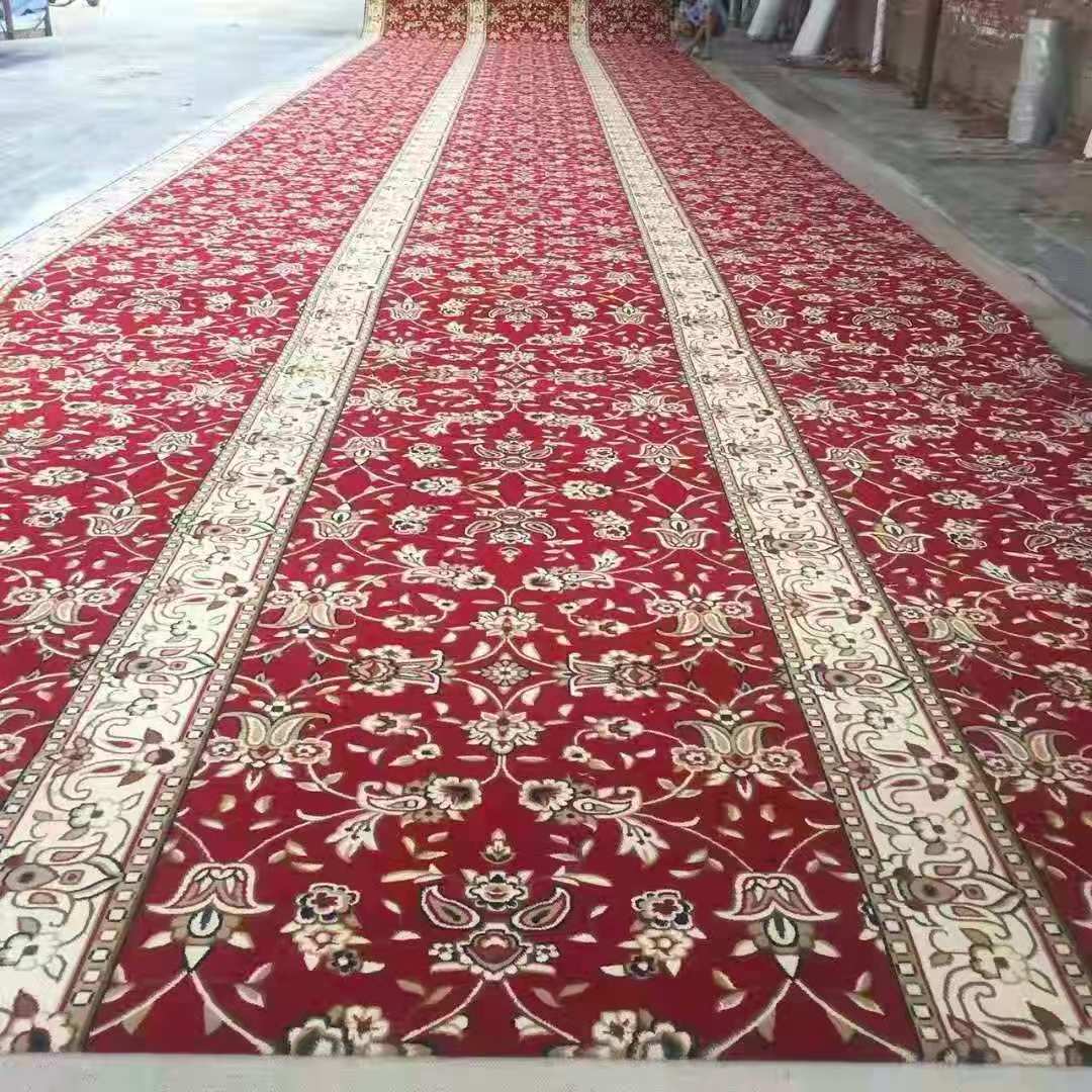 Factory Price Wall-to-Wall Muslim Prayer Carpet Roll PP Yarn Masjid Tapis de Priere for Hotels Mosque Carpet for Floor Use