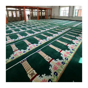 Factory Price Wall-to-Wall Muslim Prayer Carpet Roll PP Yarn Masjid Tapis de Priere for Hotels Mosque Carpet for Floor Use