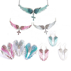 Fashion Crystal Guardian Angel Wings Cross Choker Pendant Necklace for Women