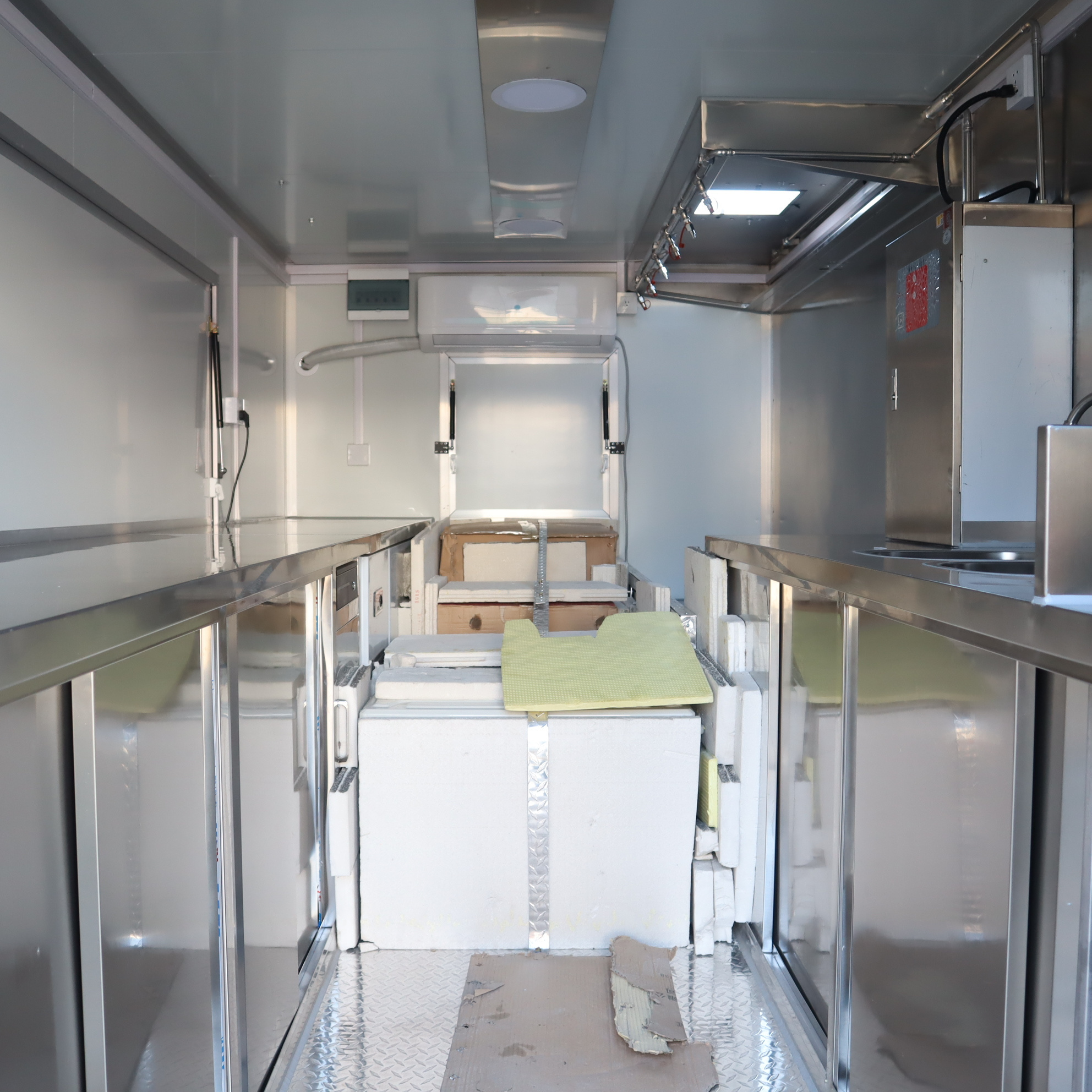 Megastar commercial food van concession street mobile food truck cart fast food trailer for sale usa europe Australia