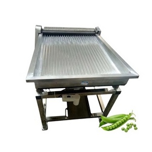 Hot Sale Automatic stainless steel green pea shelling machine/sheller/Broad Bean/soyabeans sheller agricultural