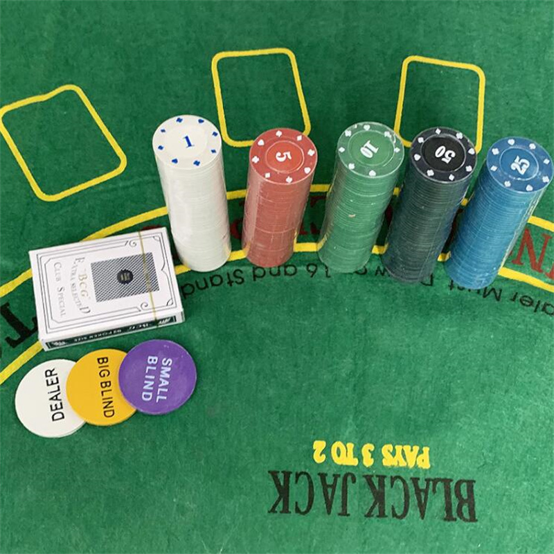 Wholesale 300 yard chip set tinplate box dice zhuang piece Poker Chips  set