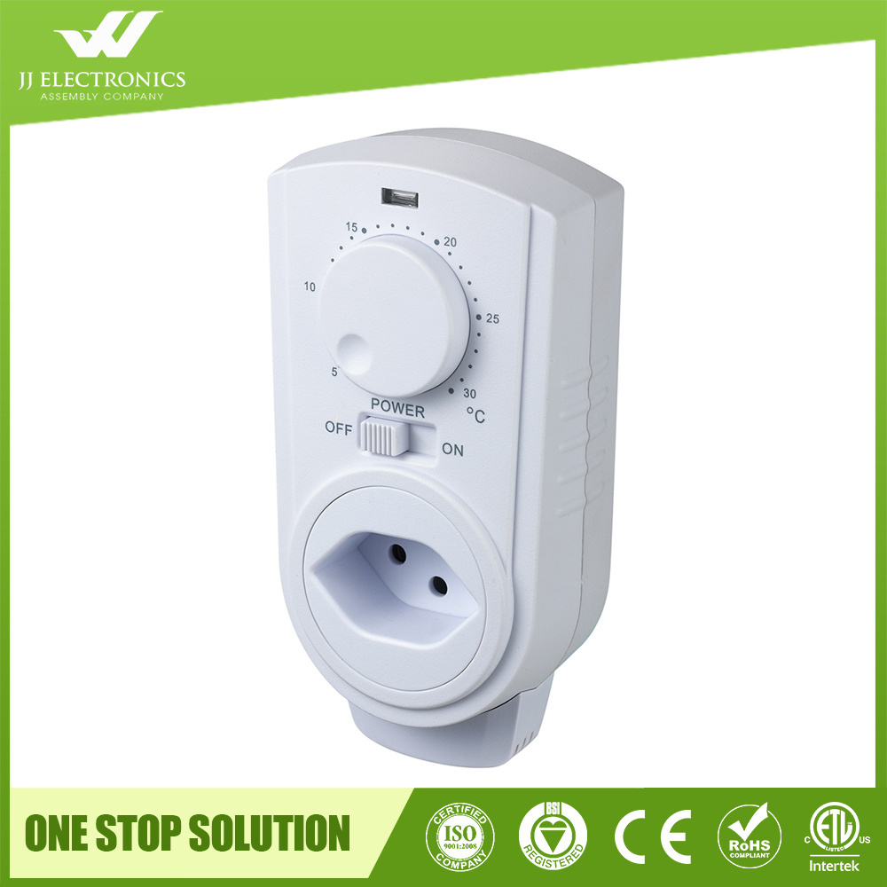 Newest design plug in room digital thermo controller thermostat