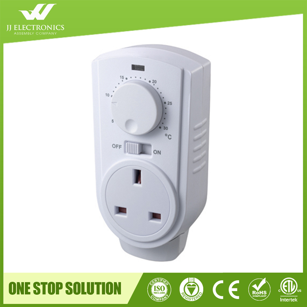 Newest design plug in room digital thermo controller thermostat