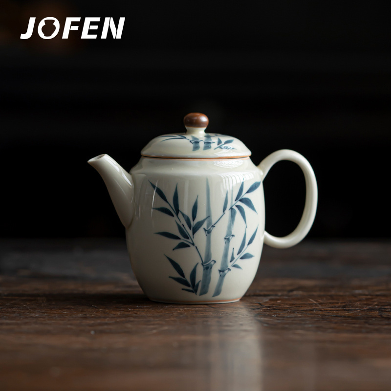 JOFEN Household Daily Used High Small Blue and White Chinese Ceramic Teapot with Filter and Lid