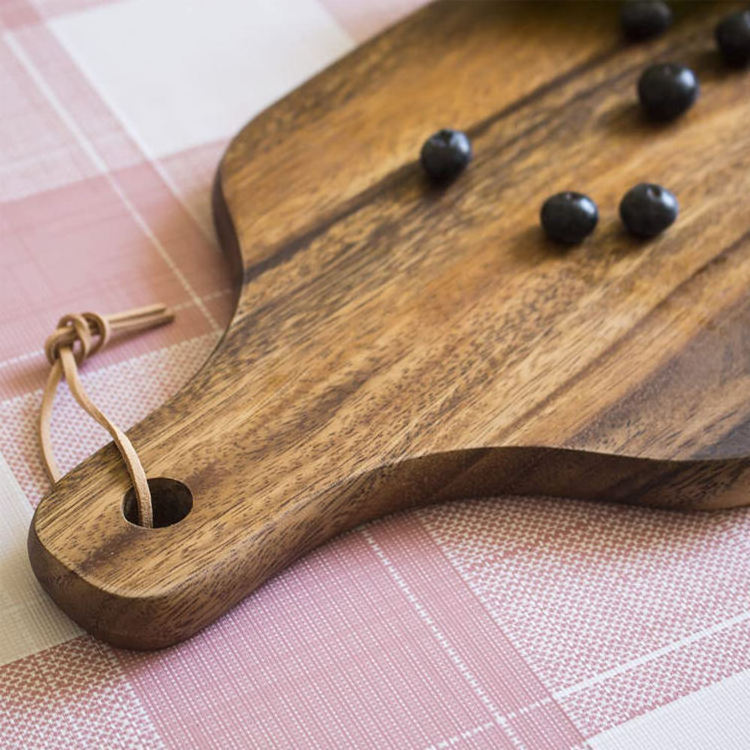 Wooden Pizza Cheese Board Chopping Board with Handle to Hang Charcuterie Board Used for Serving Platter