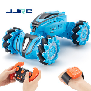 JJRC Q110 2.4Ghz high speed mini kids electric stunt twist car with remote control mini rc car with amorphosis remote car toys