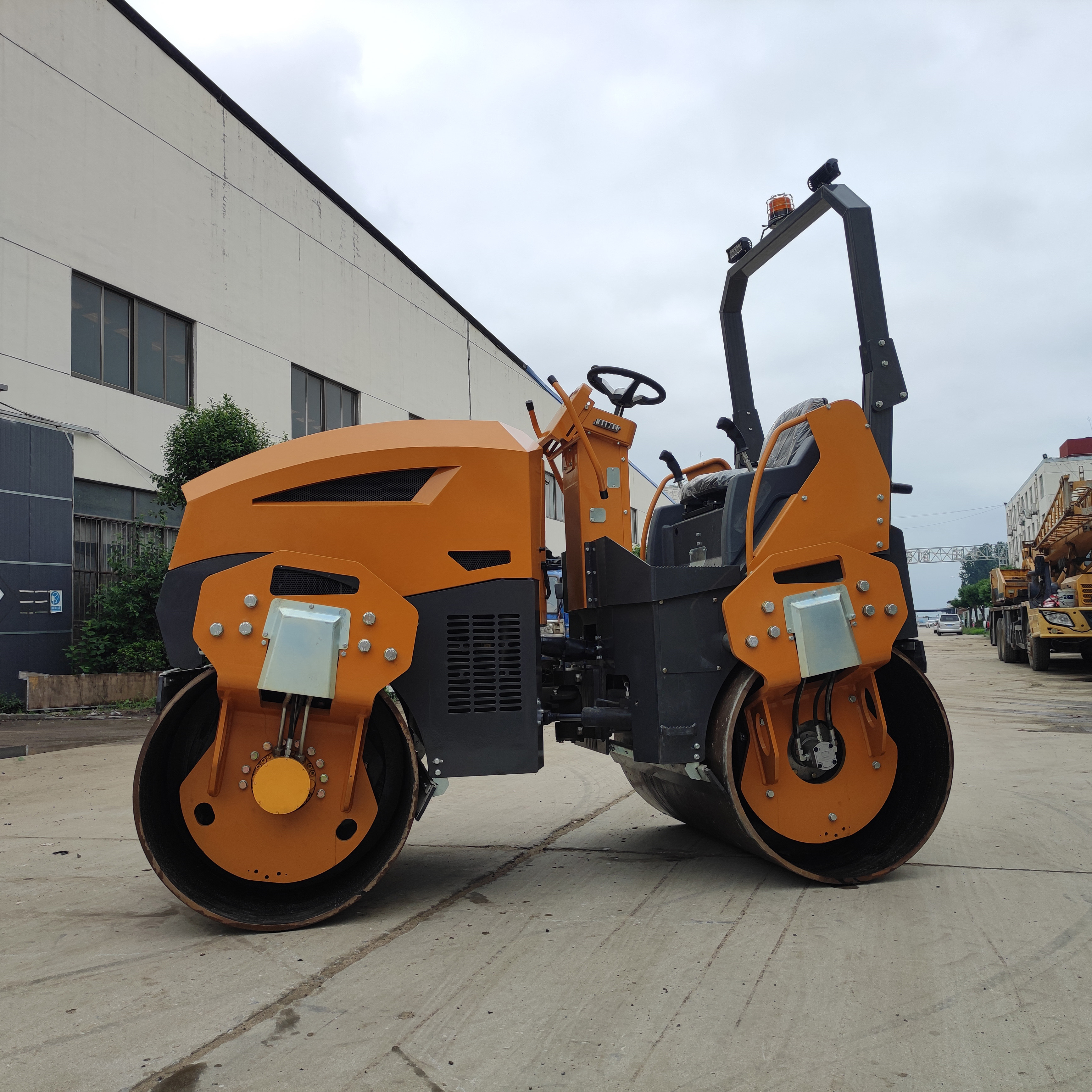 Cheap and Fine 5 ton Double Drum Vibratory Road Roller 5 ton Asphalt Road Roller