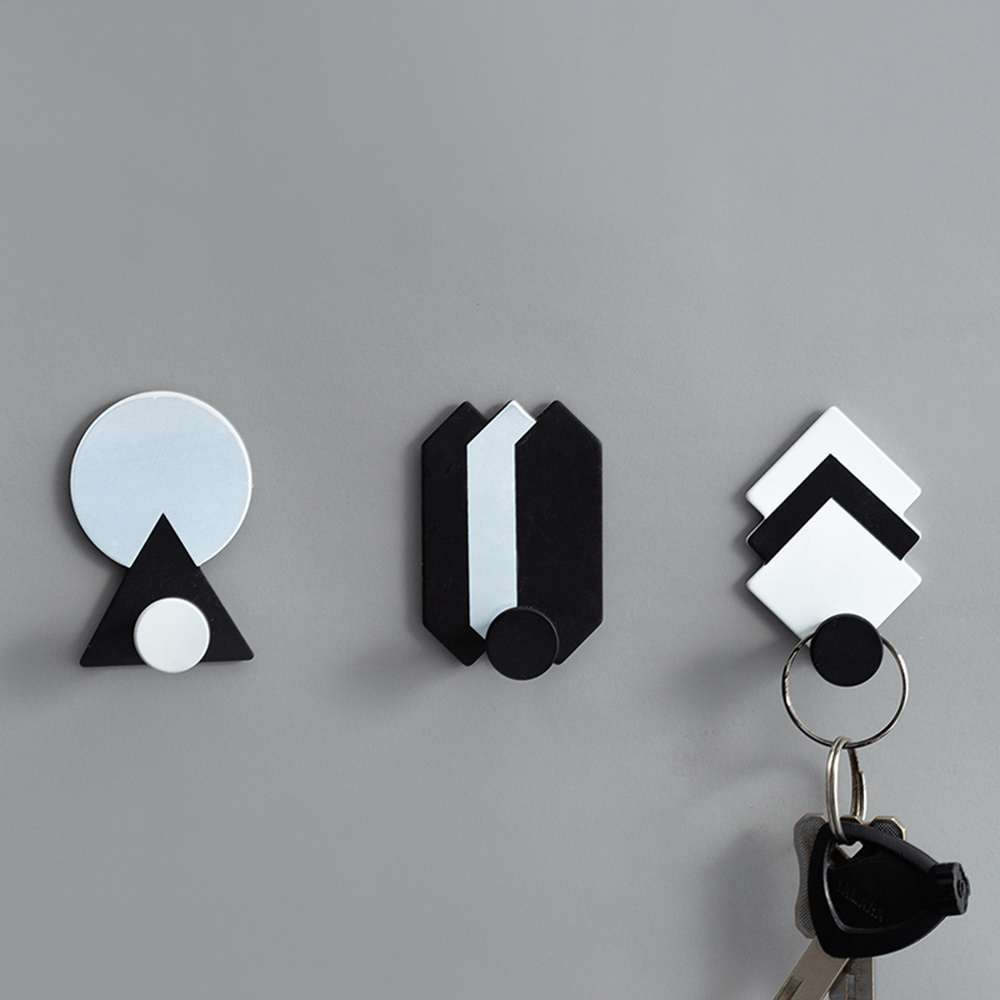 Modern Minimalist Black And White Wrought Iron Geometric Coat Hook Wall Hook Room Accessories Creative Key Hook