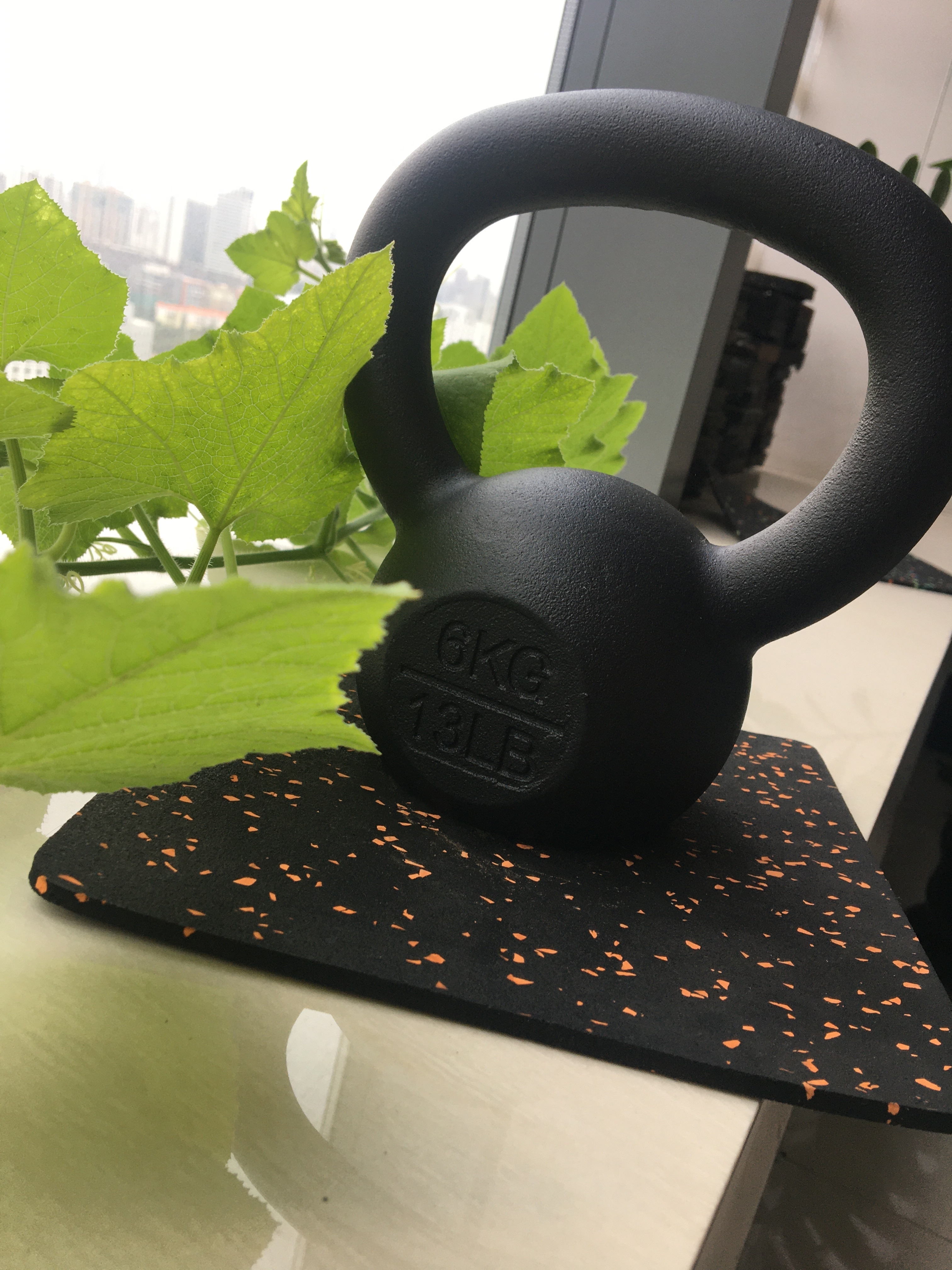 Weight Black Cast Iron Kettlebell Set Squat Training Kettlebell Cast Iron Competition Kettlebell