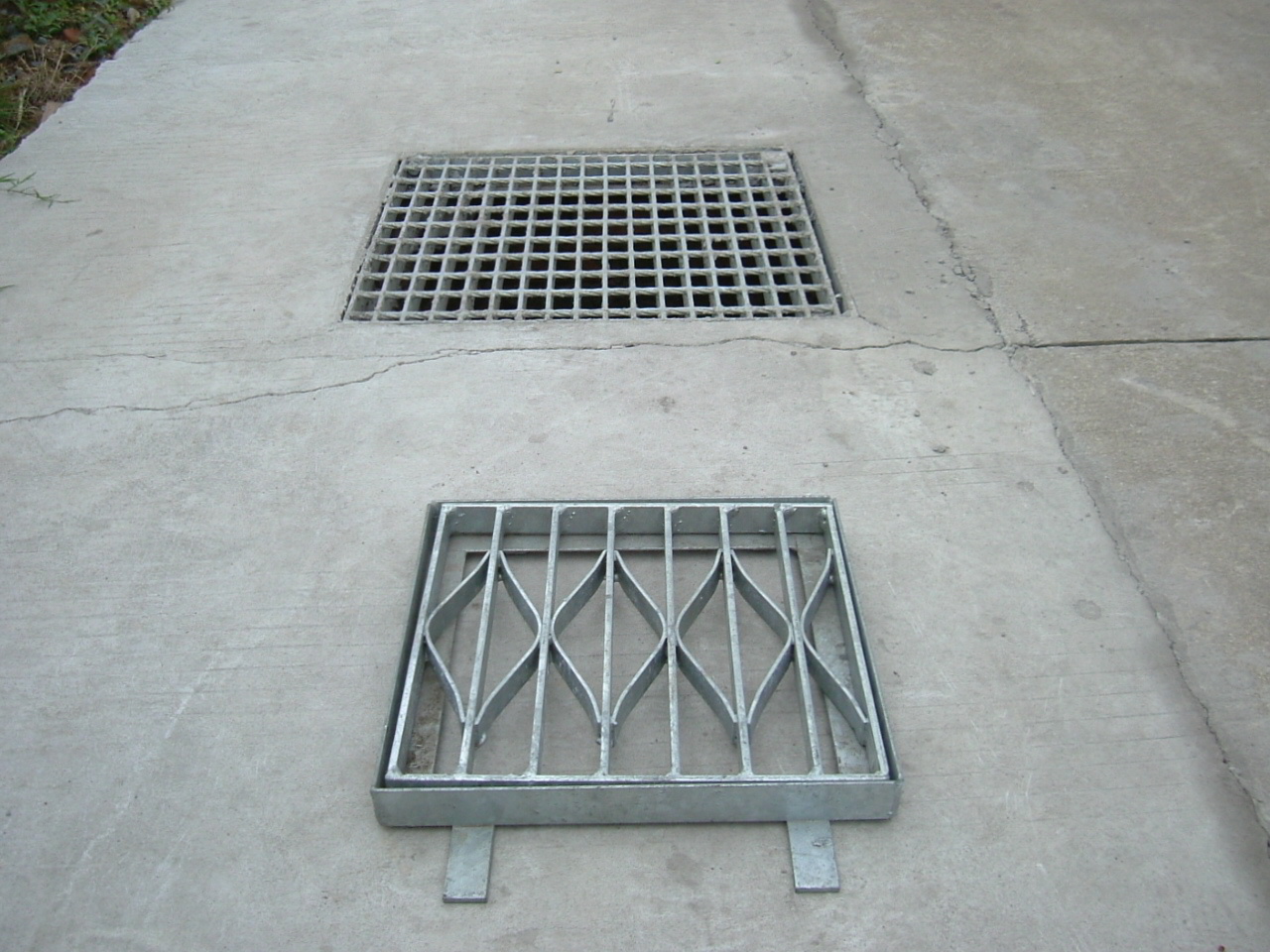 High Quality Garage Drain Steel Grate Floor Grating Steel Drainage Grate Trench Cover