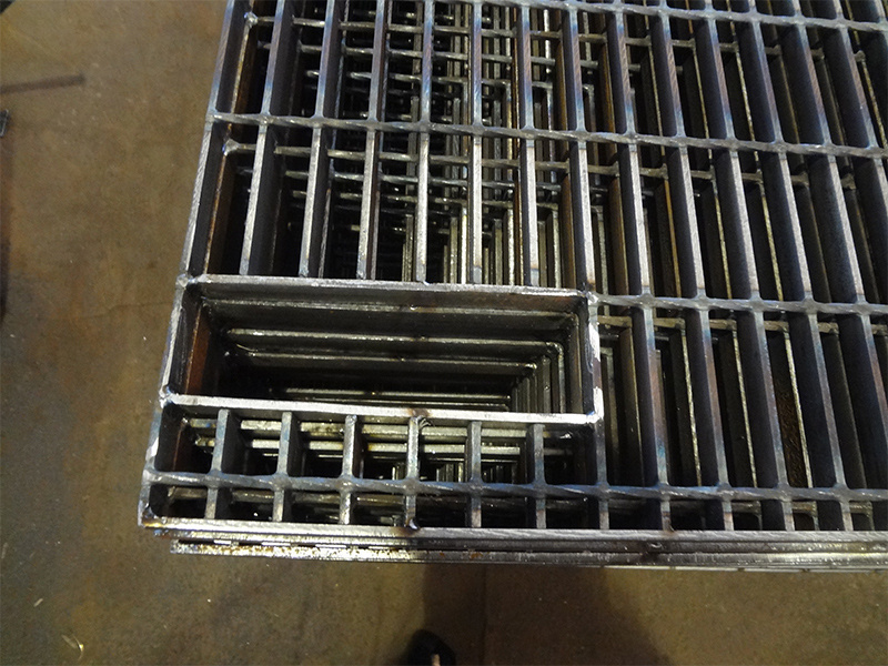 Irregular Forge Welded HDG Steel Grating for Industrial Platform Carbon Steel Grating with CE Approval