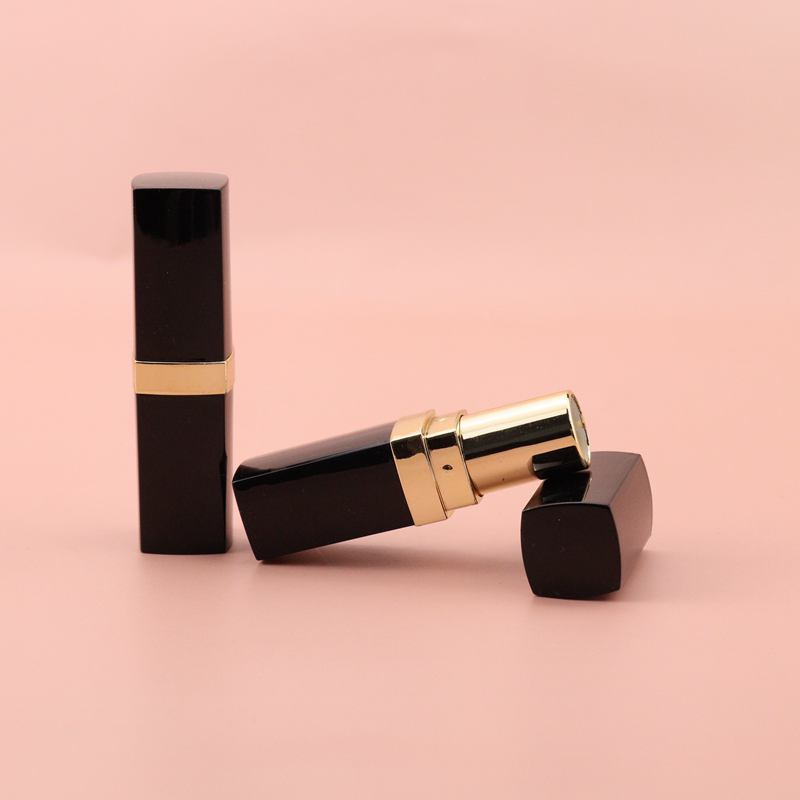 In stock wholesale square black empty lipstick tubes with gold middle plastic lipstick containers bulk