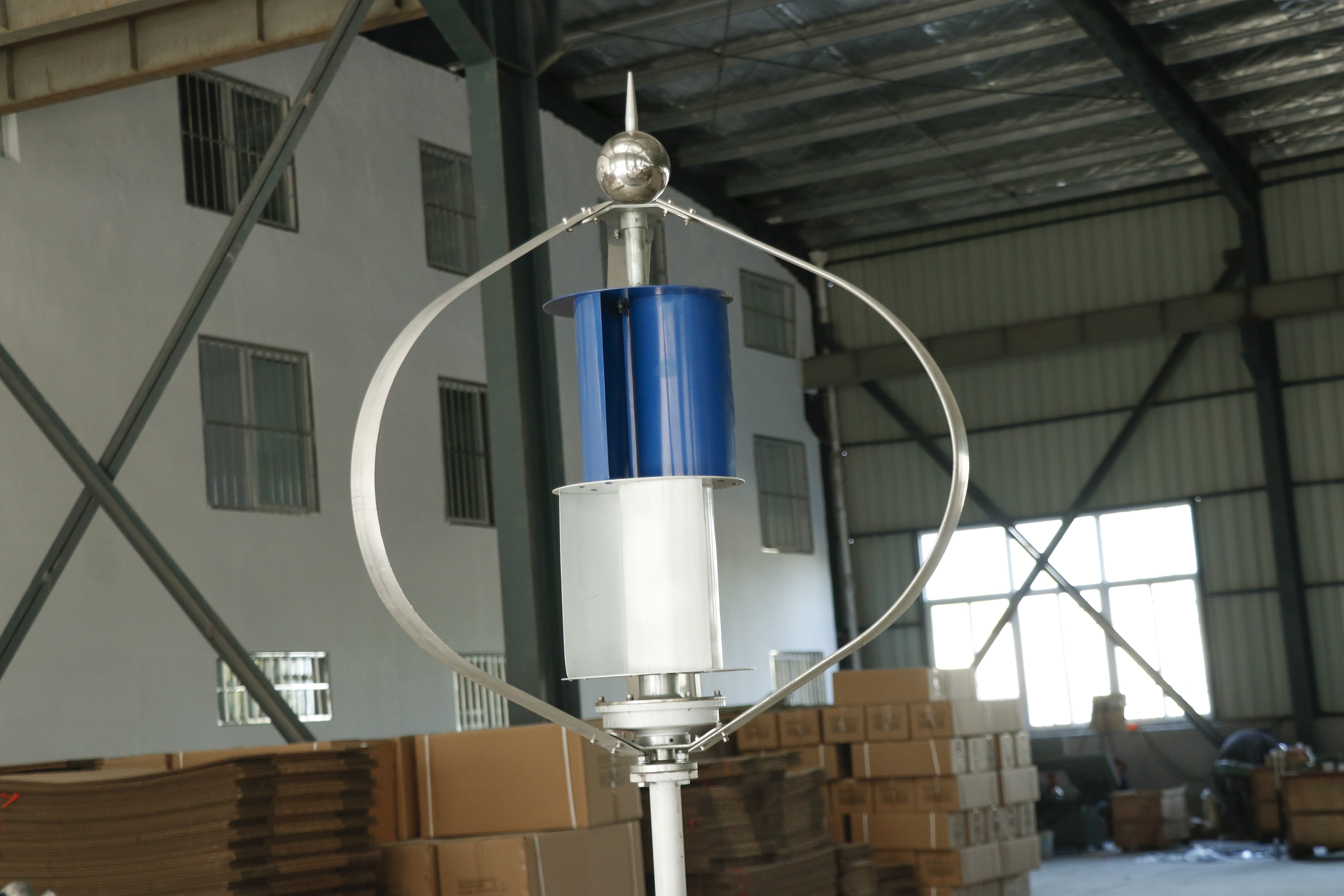 Q vertical axis wind turbine magnetic levitation generator red blue wind solar complementary household power generation