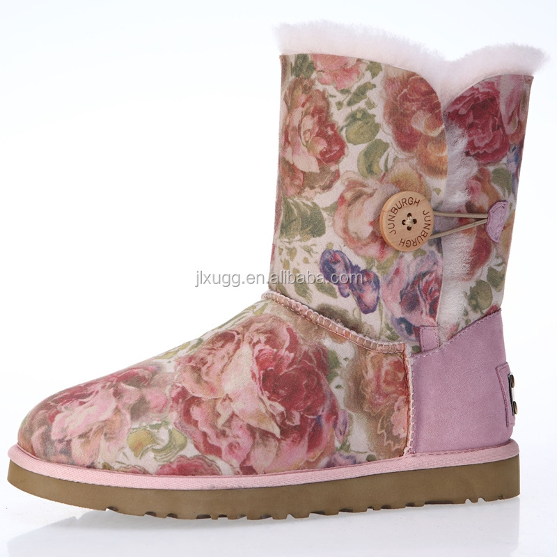 Wholesale Printed Double Face Sheepskin High Discount Manufacturer And Classical Winter Women Snow Boots