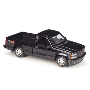 Maisto Pickup Truck 454 SS Pick-up1993 Truck 1:24 Simulated Alloy Car Model Collection Display Gift Toy Wholesale