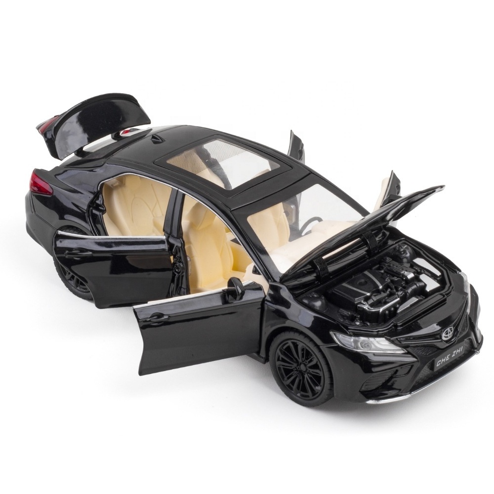 Diecast Toy Vehicles 1/24 Camry Toy Metal Car Models diecast car model simulation sound and light pullback toy car  For gift