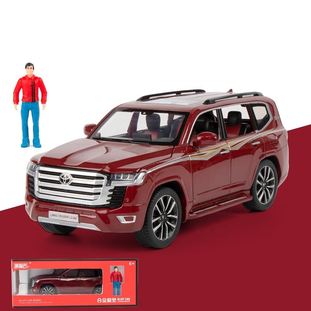 HOT! 1:24 Diecast Model Cars Cruiser LC300  Alloy Model With  Doll Sound And Light Pullback Car Toy For Gift