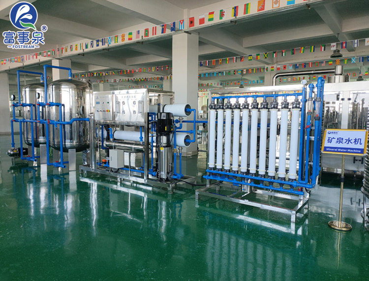 Full Automatic 3In1 Complete Plastic Table Pure Water Bottle Mineral Water Production Machine