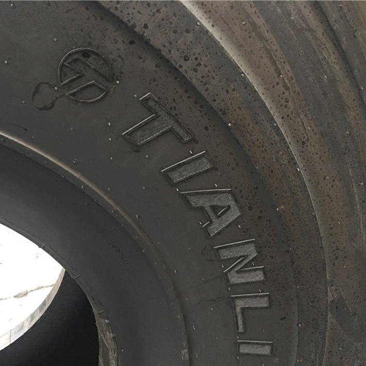 Semi Truck Tires 295/75R22.5 285 70 19.5 Truck Tire 235/65R18 9.00X20 Tires For Semi Truck