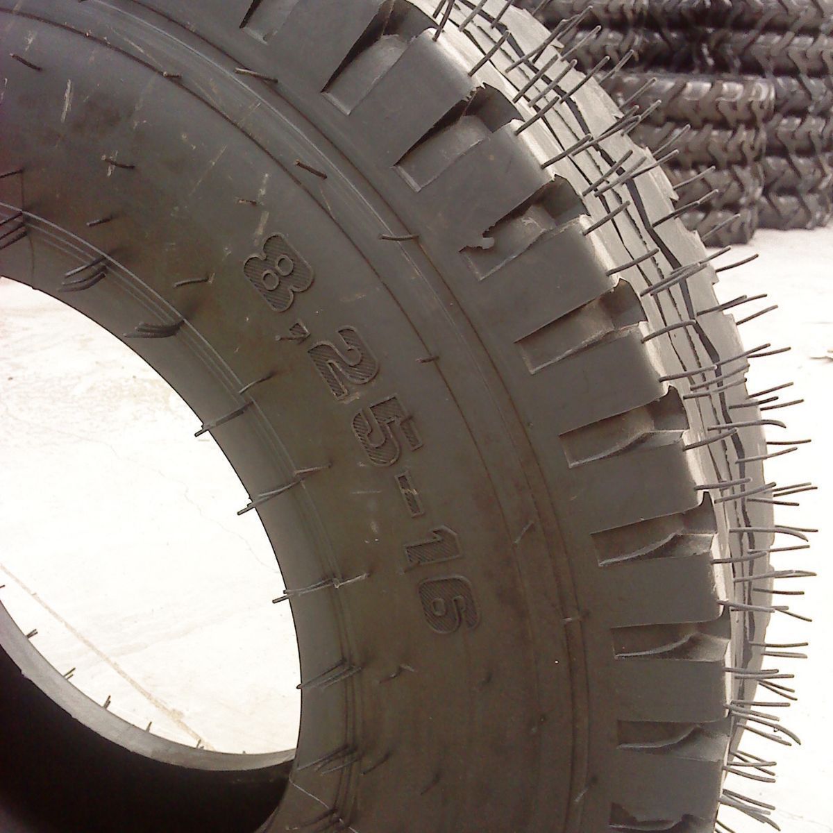 Commercial Wheels Tires 295 75 22.5 Tractor 7.50 16 7.50 17 Truck 14.9-28 205/55/16 Tyres Winter Tractor Tires For Sale