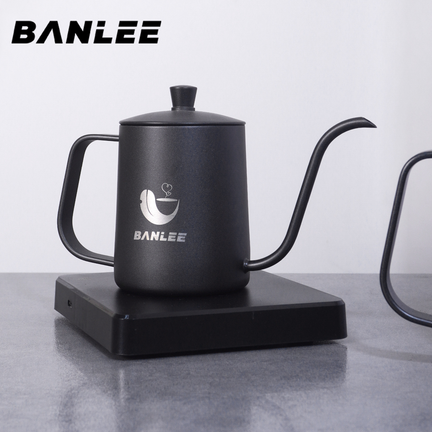 Barista tool 600ml Tea Kettle Hand Pour Over Kettle 304 Stainless Steel Coffee Pot Coffee Kettle with Handle Lid