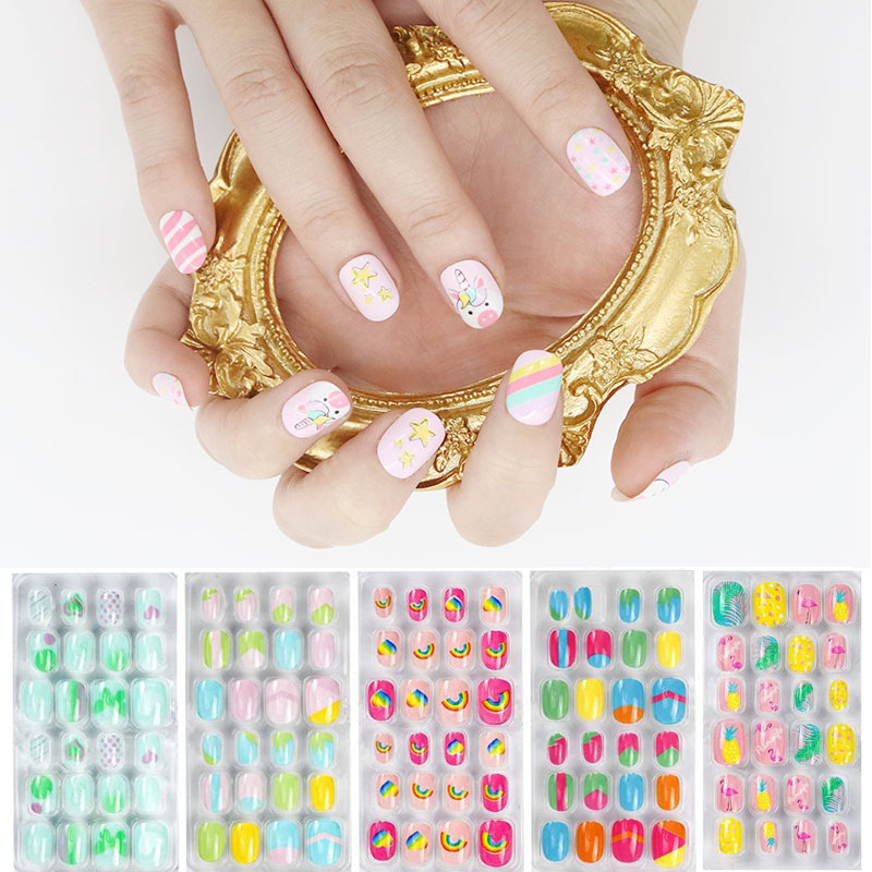 24Pcs Press on Nail Full Cover Artificial Children Nails Lovely Gift for Children Little Girls Kids False Nail