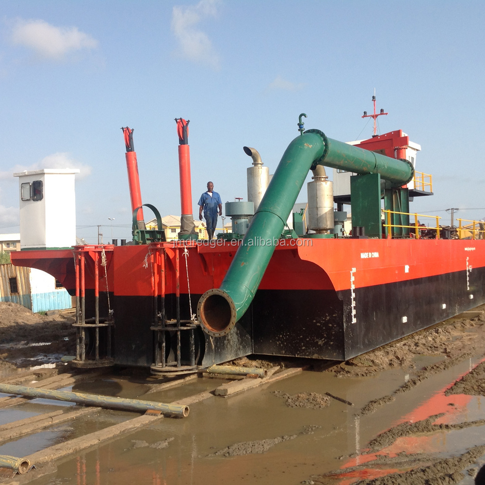 2000m3 China Water Suction Dredger Barge for sale