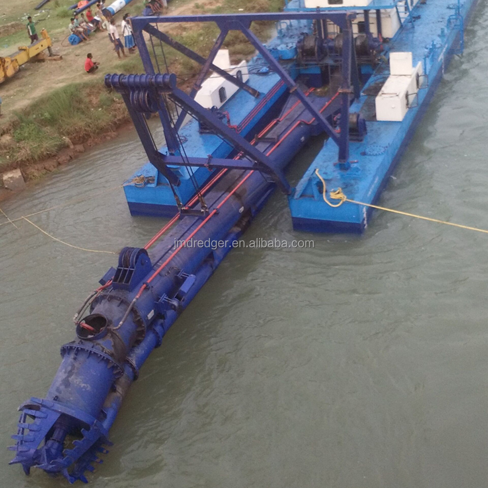 2000m3 China Water Suction Dredger Barge for sale