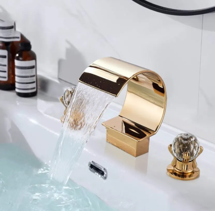 Luxury Waterfall Dual Crystal Handle Gold Brass Deck Mounted Hot Cold Water Mixer Tap Bathtub Faucet