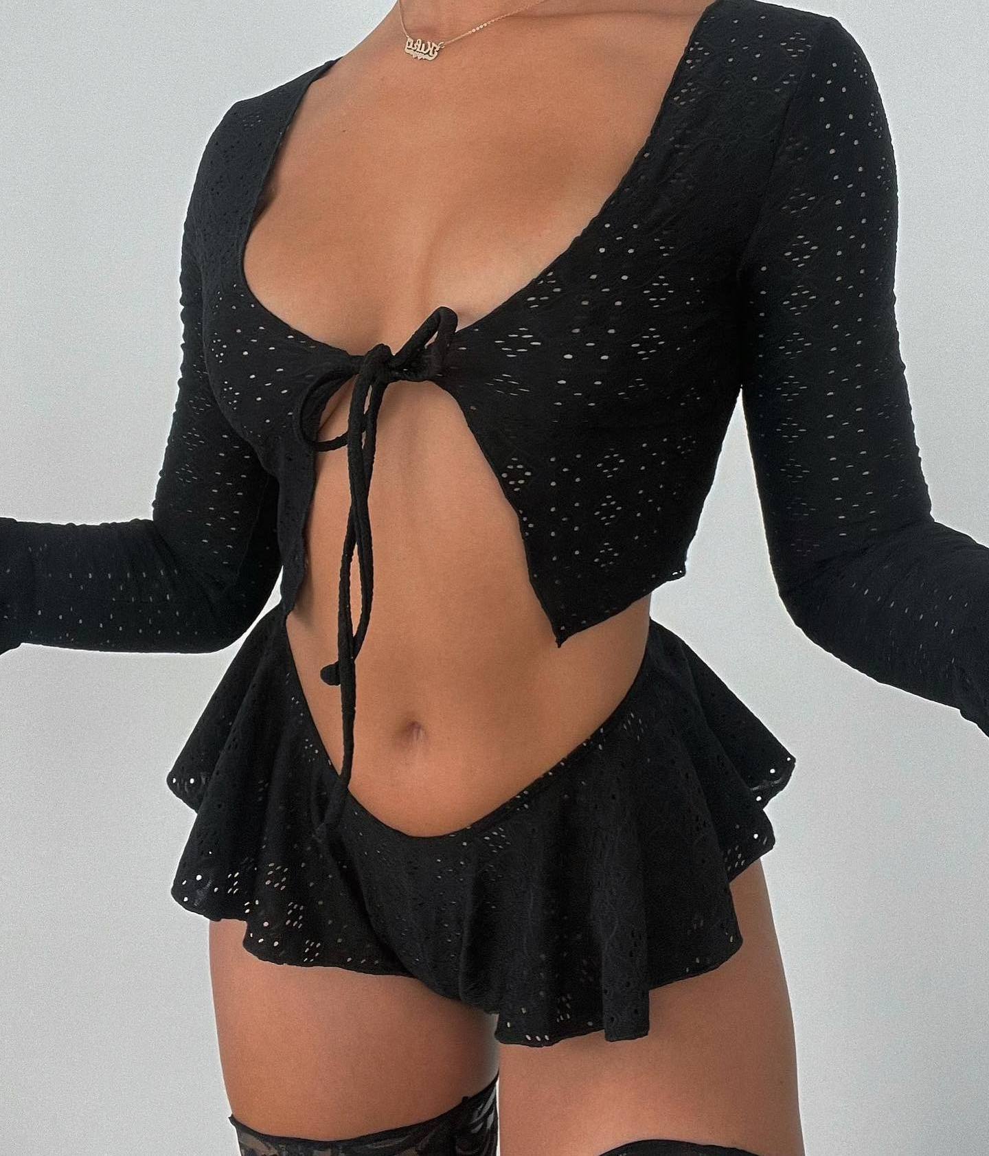 sexy bikinis unique design swimwear and beachwear ruffle rextured fabric long sleeve bikini set thong swimwear