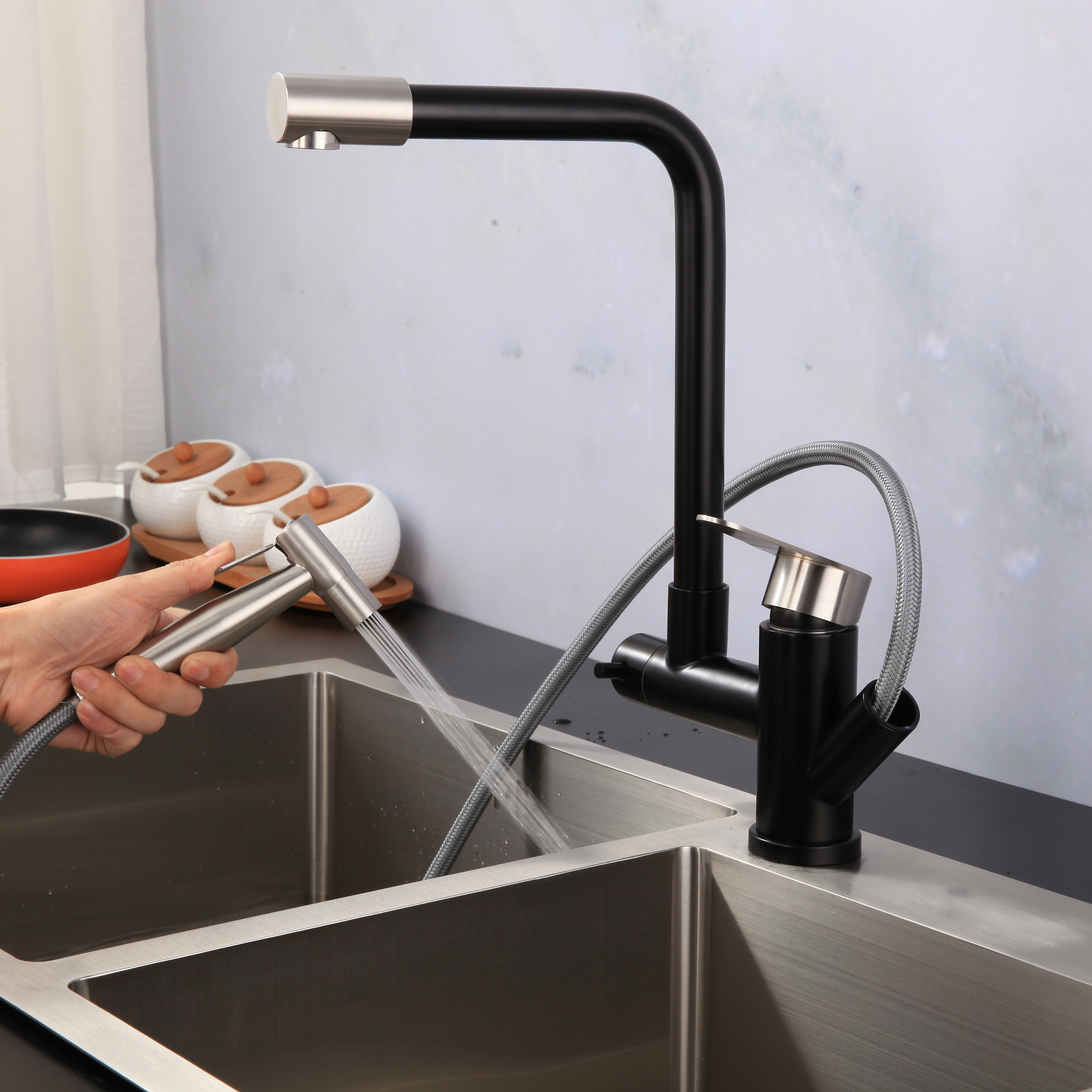 High-Quality universal tube faucet Sus304 Kitchen pull out spray kitchen tap with sprayer gun