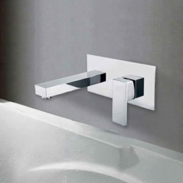 brass chrome plated wall mounted faucet