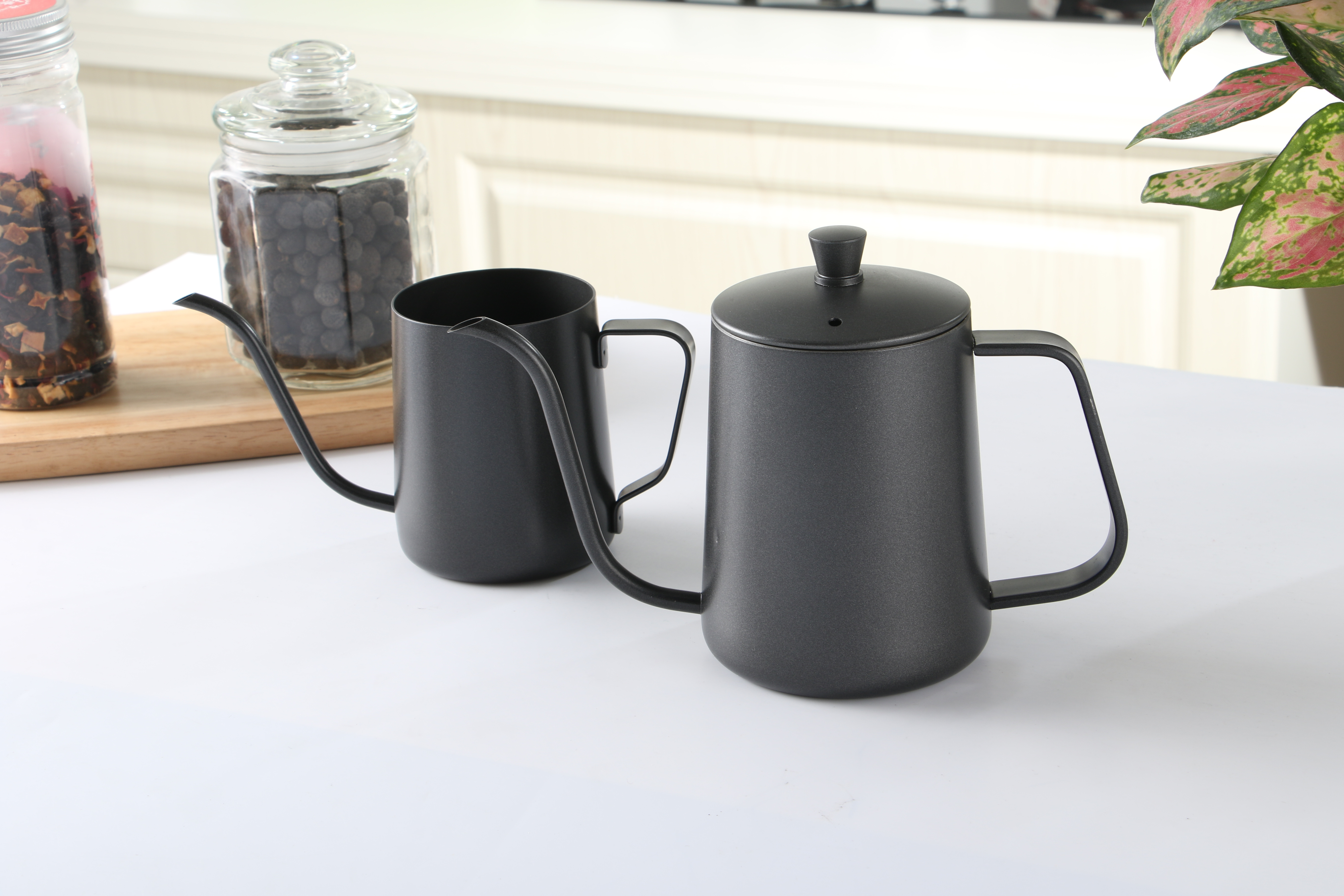 Black Coating 350/600ml Long Mouth Stainless Steel Drip Tea Coffee Hand Gooseneck Kettle with lid