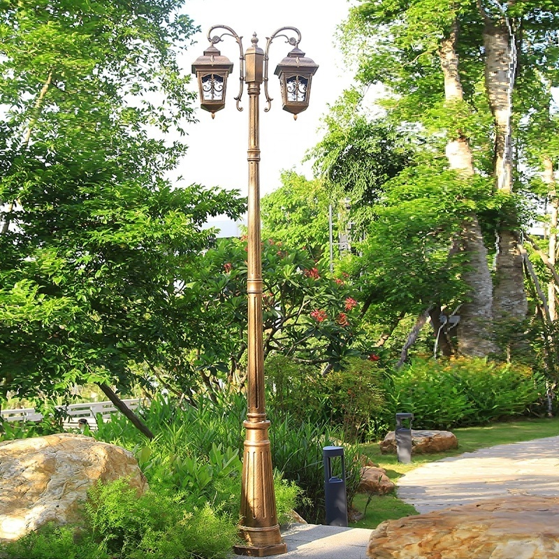 Antique Style IP65 Waterproof Aluminum Light Pole Landscape Garden Park Villa E27 Led Light garden light