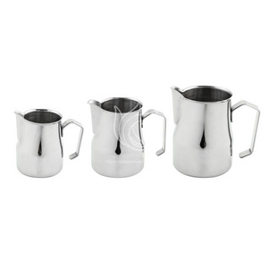 Customized Log 350/550/750ml 304 Stainless Steel Milk Steaming Pitcher Milk Latte Milk Frothing Jug For Make Coffee